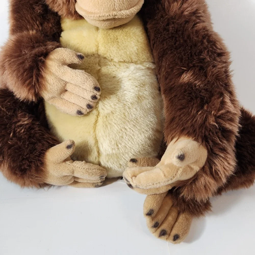 VTG FAO Schwarz Orangutan 2011 Toys R Us Ape Plush Stuffed Animal Rare Monkey